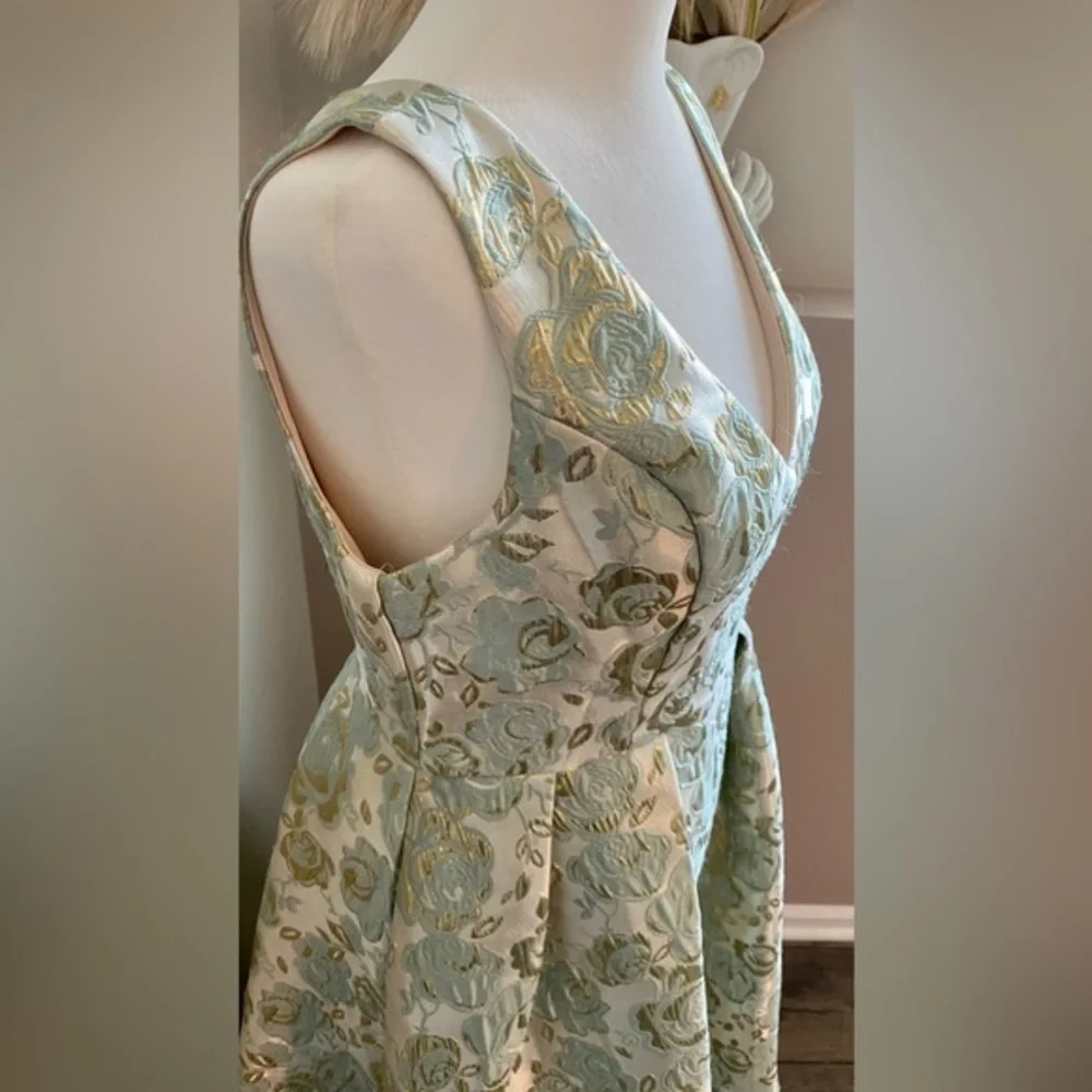 Lulu’s Women’s Small Metallic Gold Green Sleeveless Midi Dress With Pockets - Picture 5 of 6